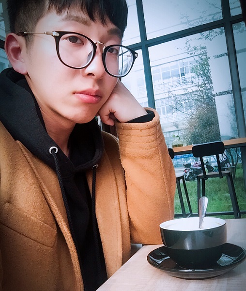 【专访】安财李惟一:伪音大神--男女声同时在线